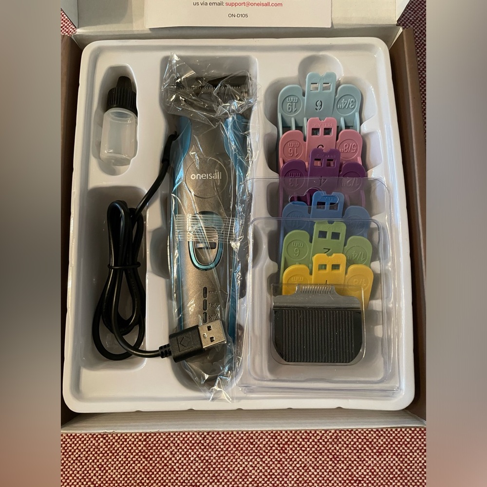 New in box Pet Grooming Clippers